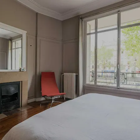 Quiet 1bd 2p Canal St Martin *