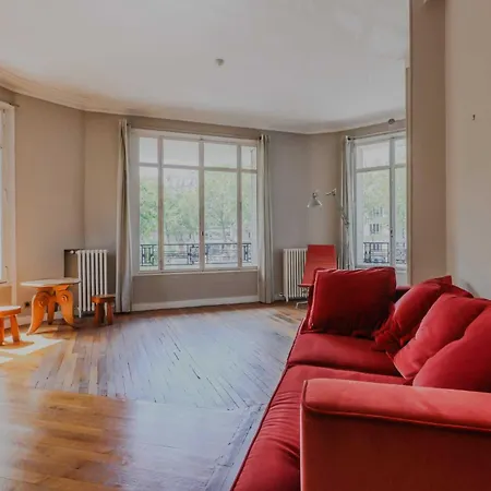 Quiet 1bd 2p Canal St Martin Apartment Paris